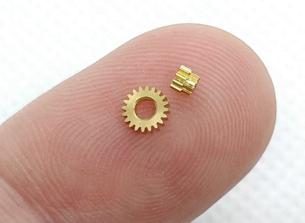 Das87 6 Pcs M0.2 Brass 10T-20T Spur Gear  RC Car Parts