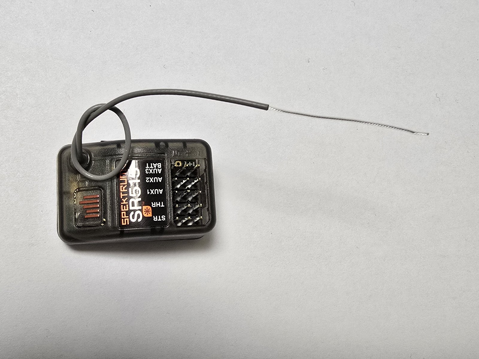 Spektrum Product - SR515 5-Channel DSMR Sport Receiver - Spektrum Item No. SPMSR515 - Image 3