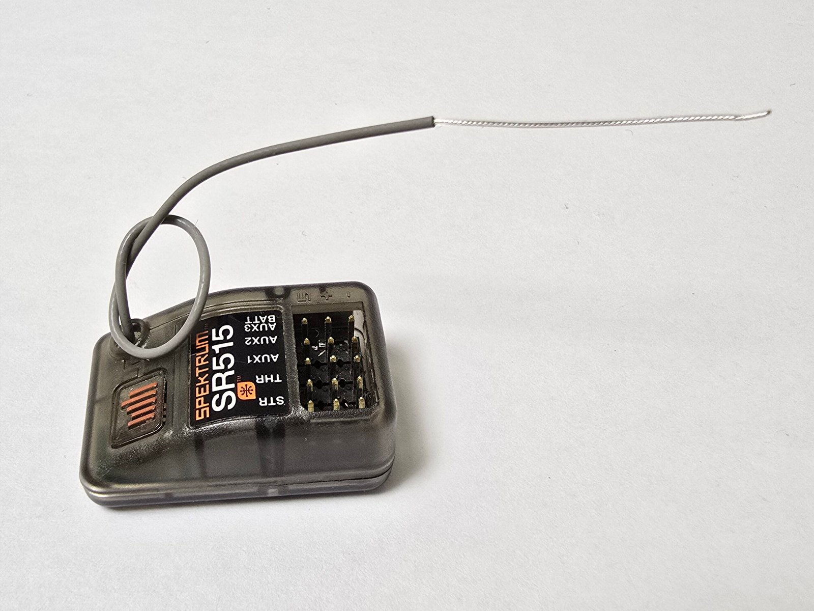 Spektrum Product - SR515 5-Channel DSMR Sport Receiver - Spektrum Item No. SPMSR515 - Image 4